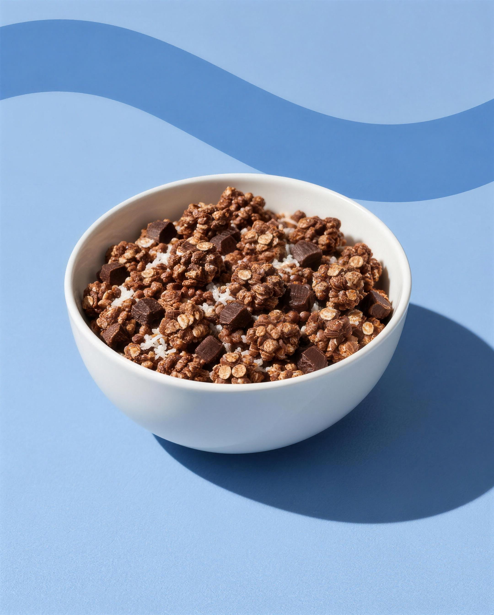 Una ciotola di granola al cioccolato